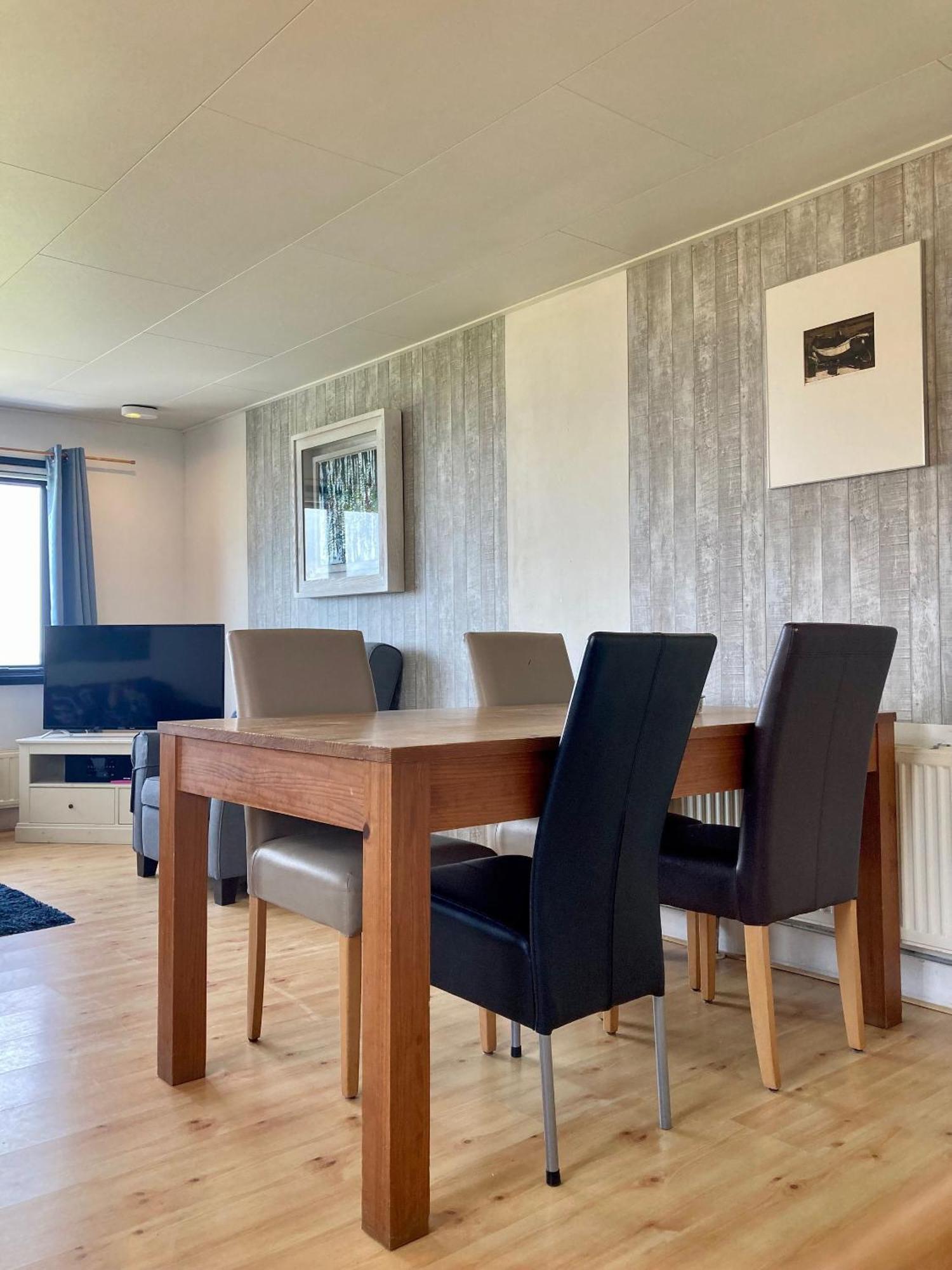 Lakeview 6 Pers Holiday Home Aurora With Fenced Garden, Whirlpool And Sauna Anjum Extérieur photo