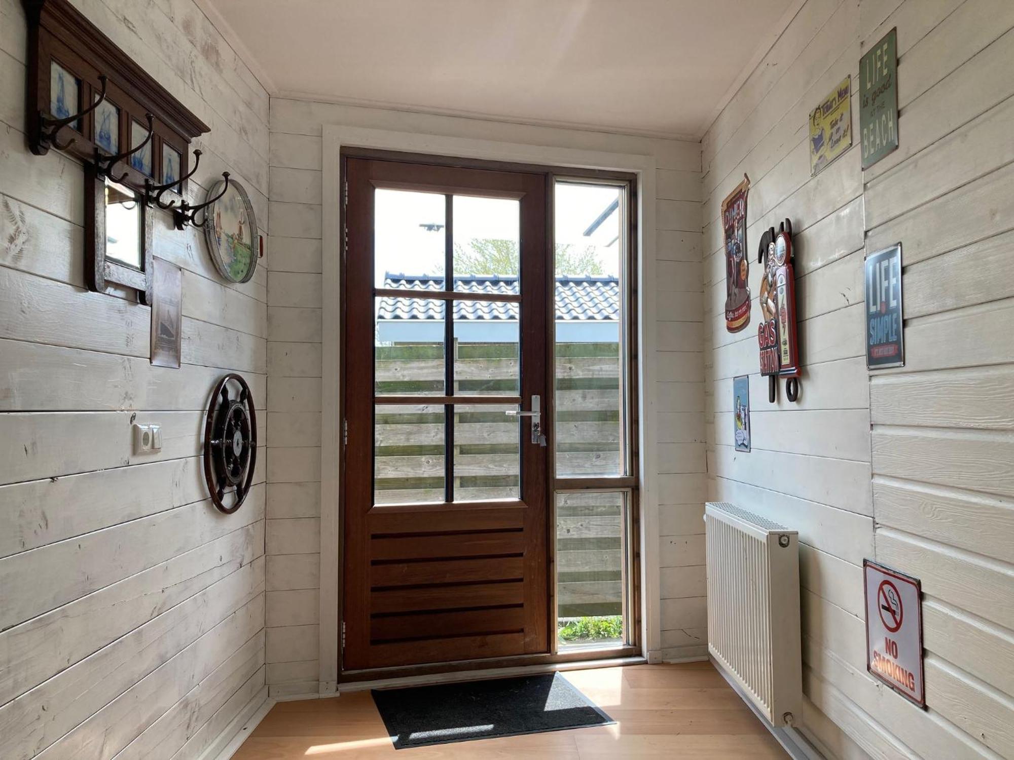 Lakeview 6 Pers Holiday Home Aurora With Fenced Garden, Whirlpool And Sauna Anjum Extérieur photo